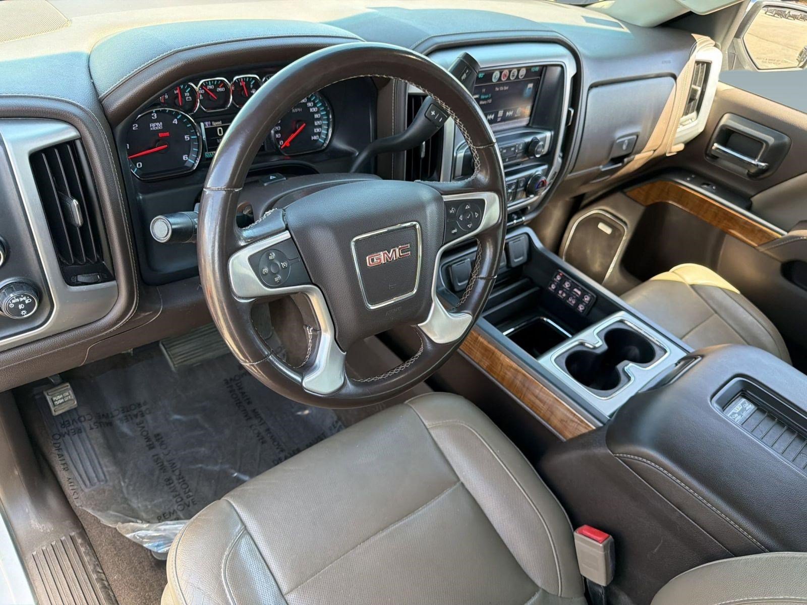 Used 2018 GMC Sierra 1500 SLT w/ SLT Premium Package AWD/4WD image 4