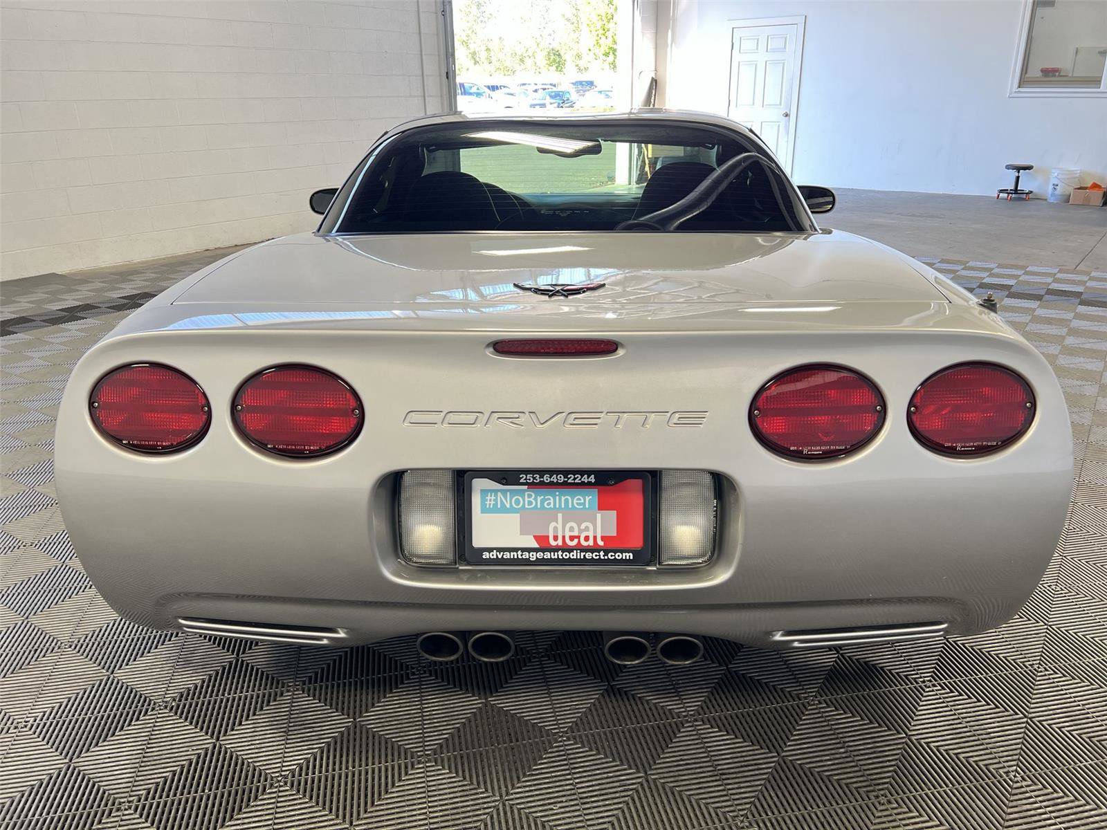 Used 2004 Chevrolet Corvette Z06 w/ Memory Package image 5