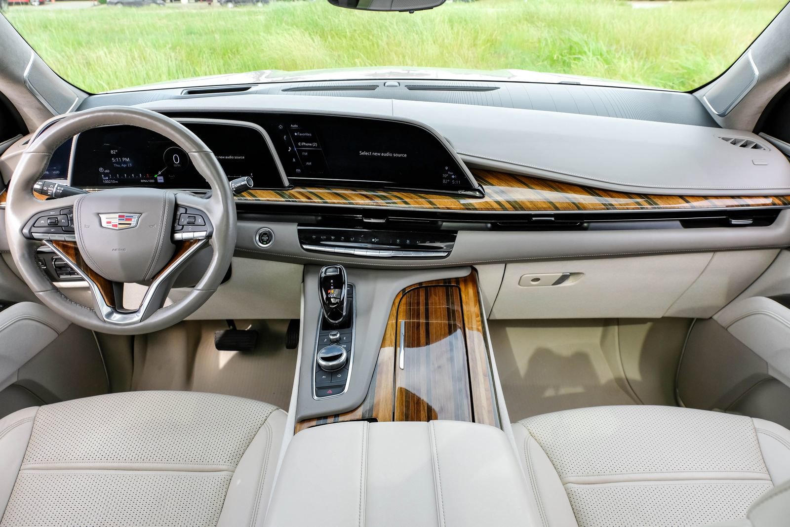 Used 2021 Cadillac Escalade Sport Platinum AWD/4WD image 15