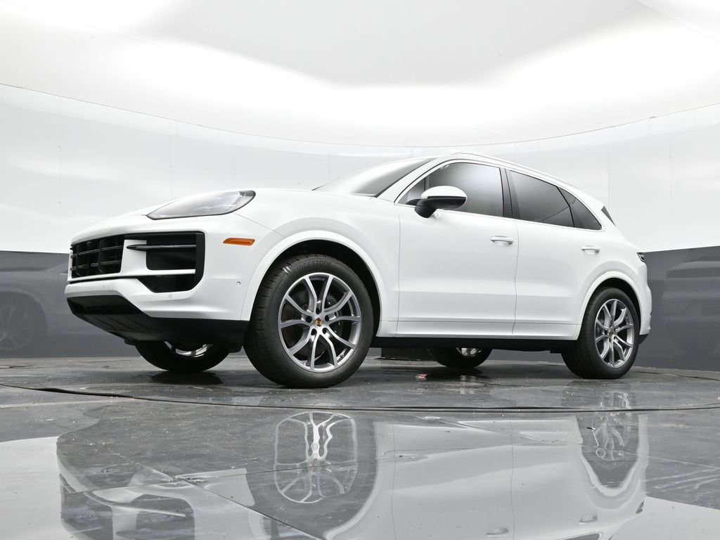 New 2025 Porsche Cayenne image 34