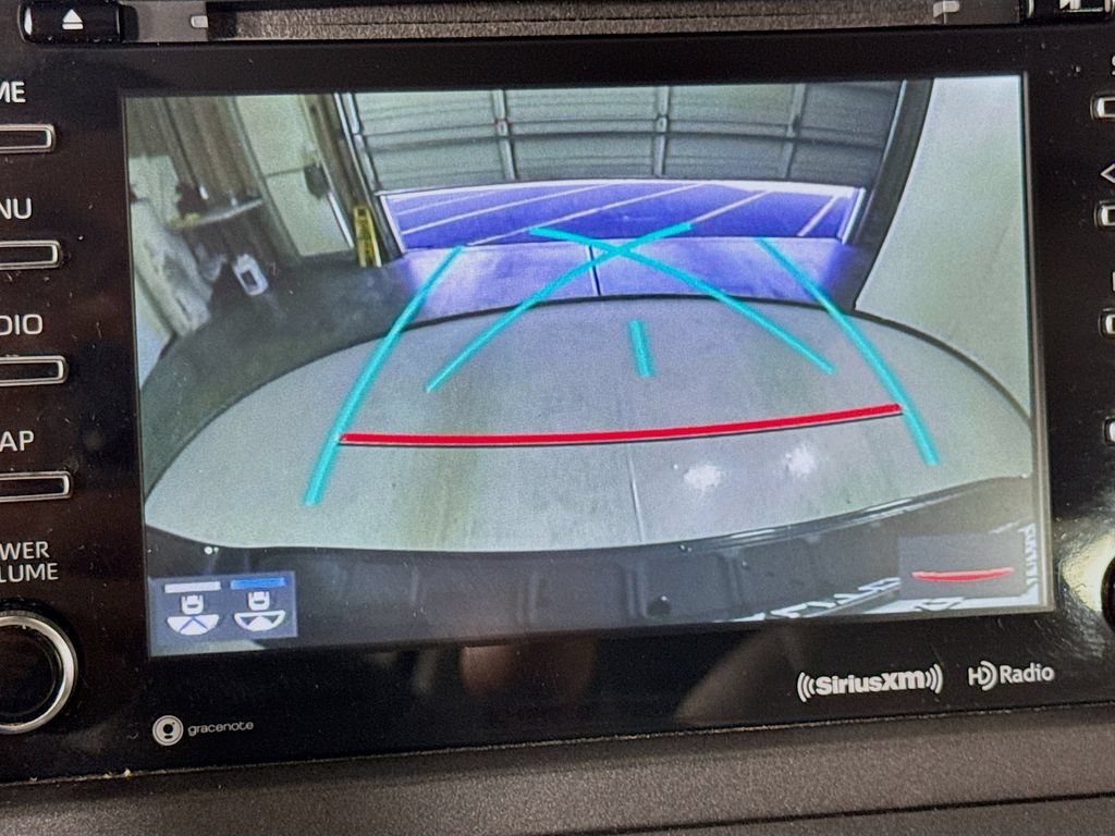 Used 2018 Toyota Sienna Limited FWD image 36