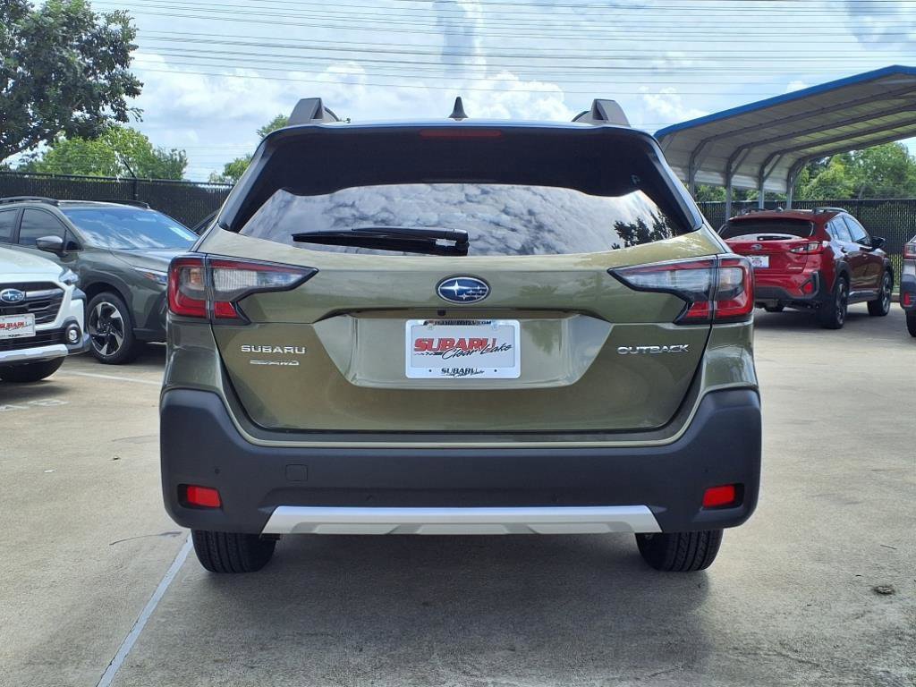 New 2025 Subaru Outback Limited image 4