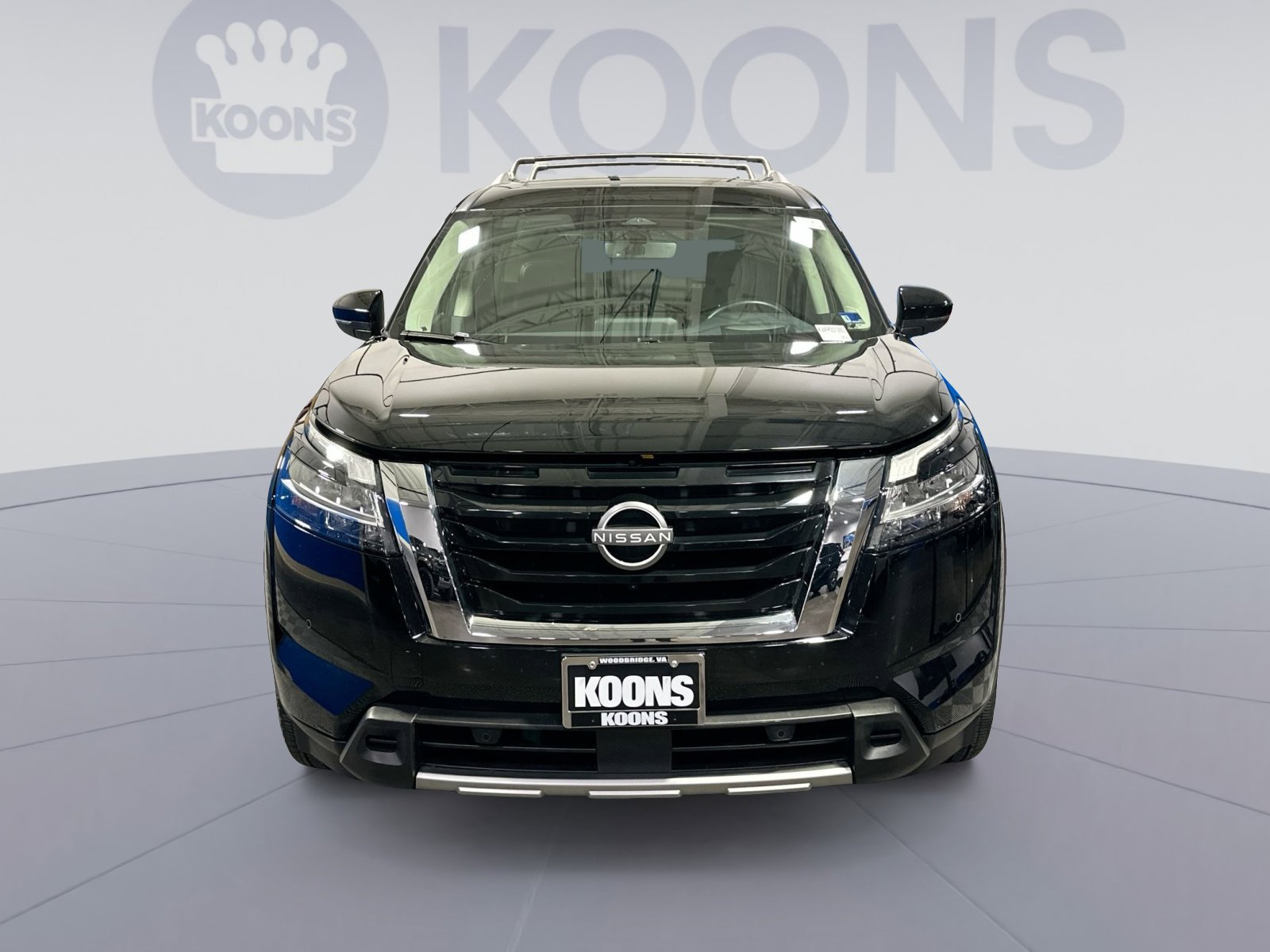 Used 2023 Nissan Pathfinder Platinum image 11