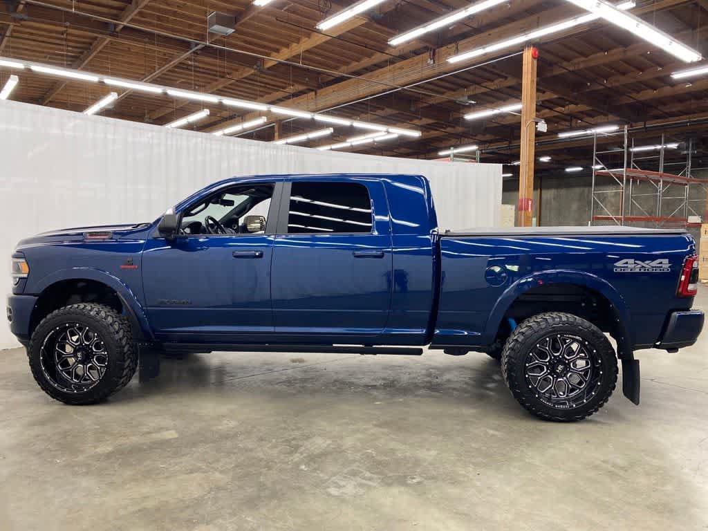 Used 2022 RAM 2500 Laramie AWD/4WD image 3