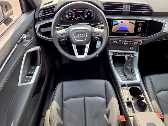 Used 2025 Audi Q3 2.0T Premium AWD/4WD image 13