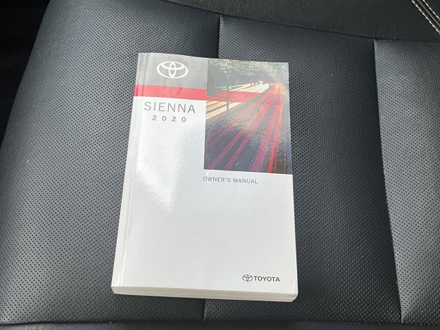Used 2020 Toyota Sienna SE image 38
