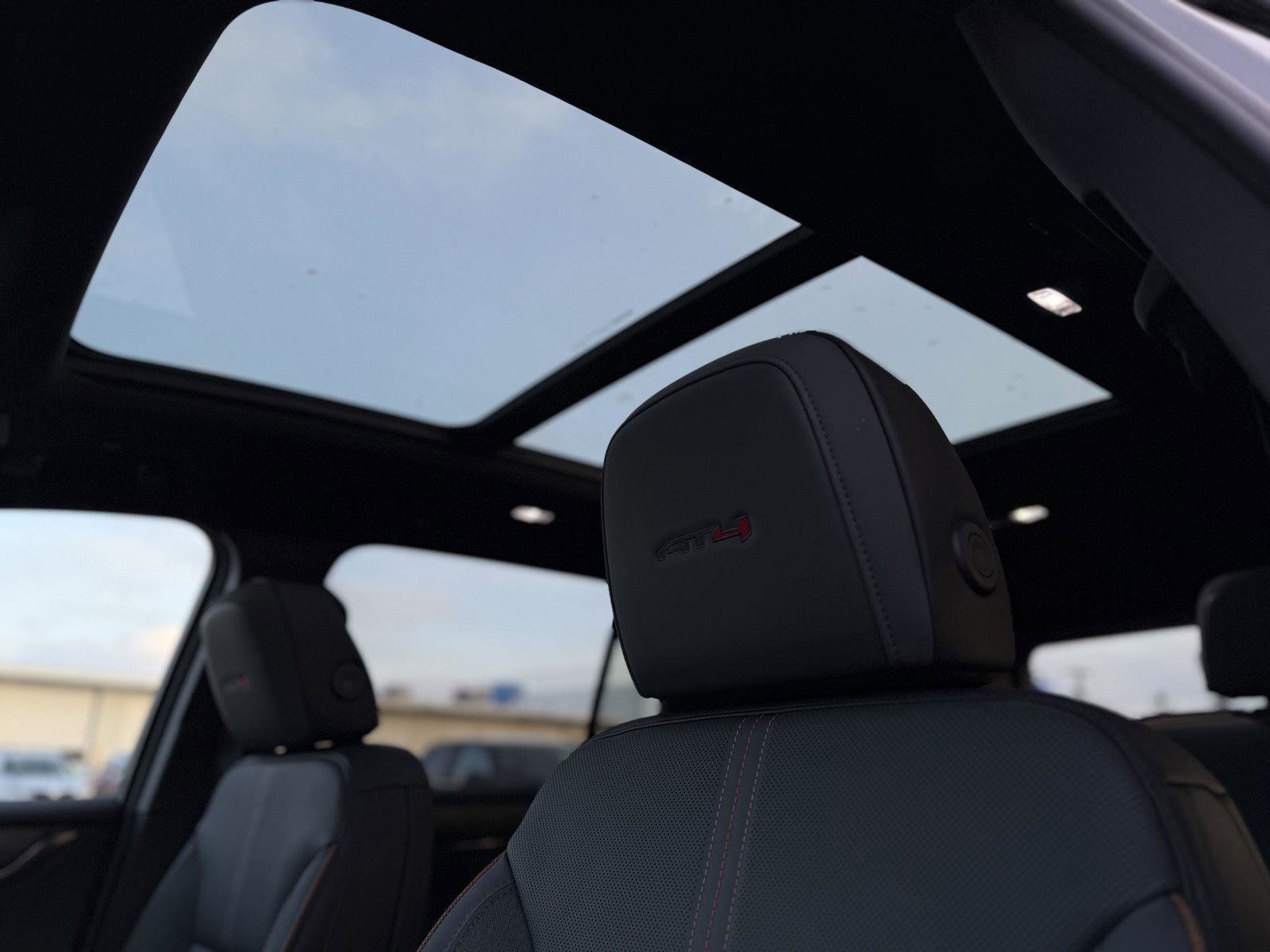 New 2026 GMC Acadia AT4 w/ Luxury Package image 24