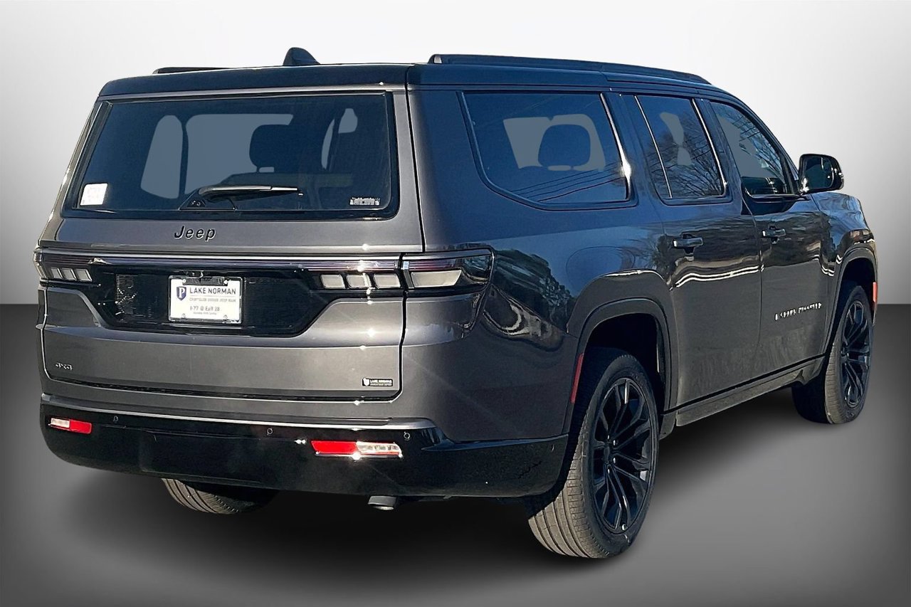 New 2026 Jeep Grand Wagoneer L Summit w/ Premium Group III AWD/4WD image 8