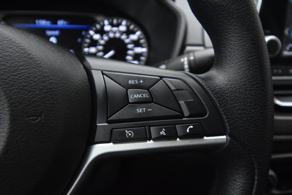 Used 2023 Nissan Altima 2.5 SV AWD/4WD image 29