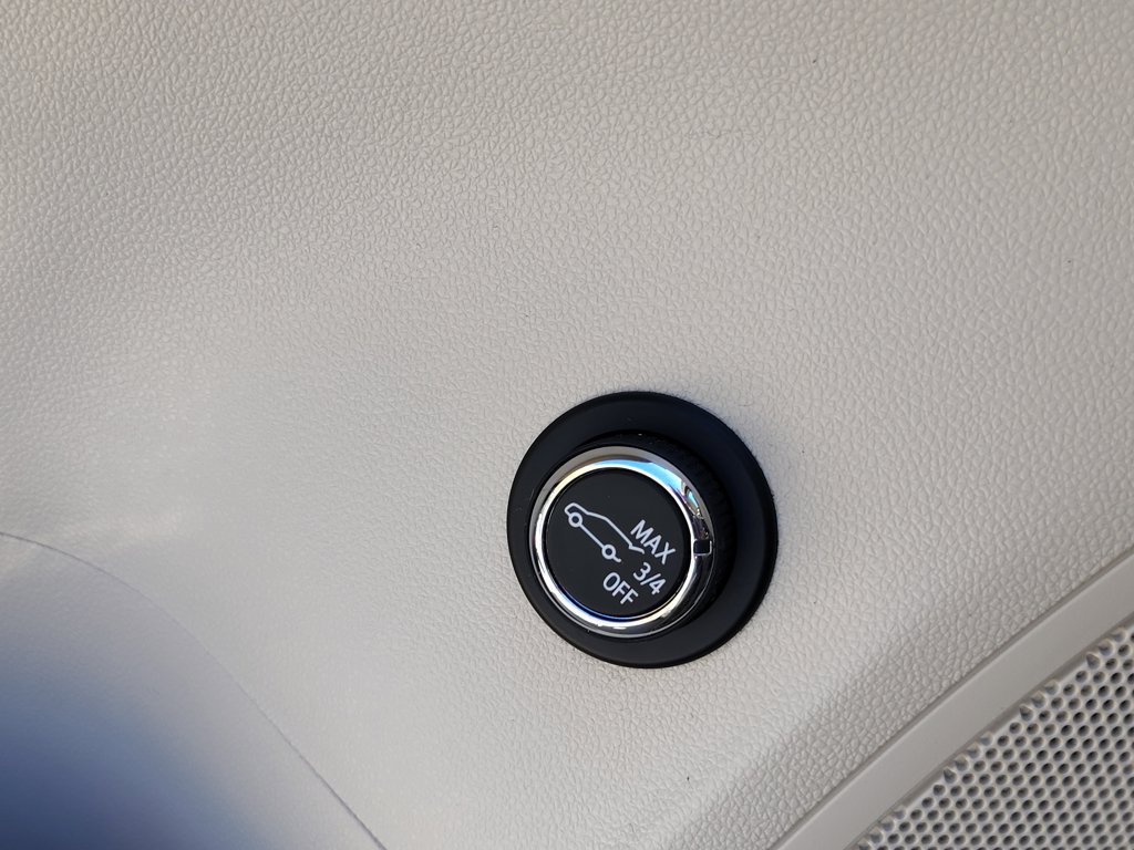 Certified 2023 Buick Envision Avenir AWD/4WD image 32