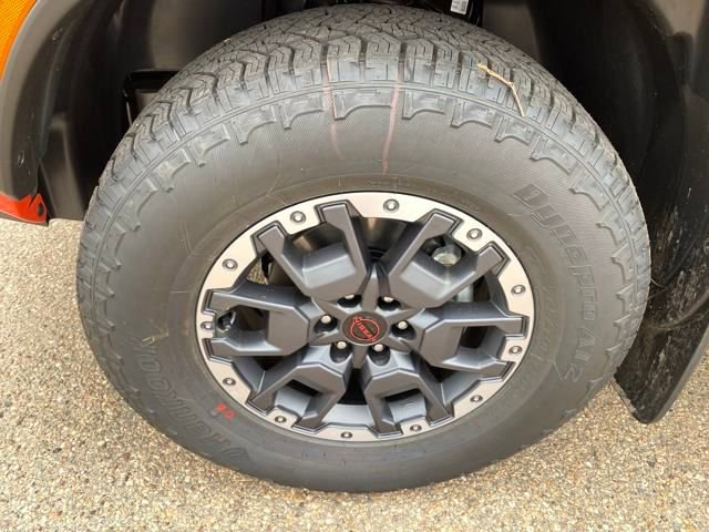 New 2025 Nissan Frontier PRO-4X w/ Tow Package image 24