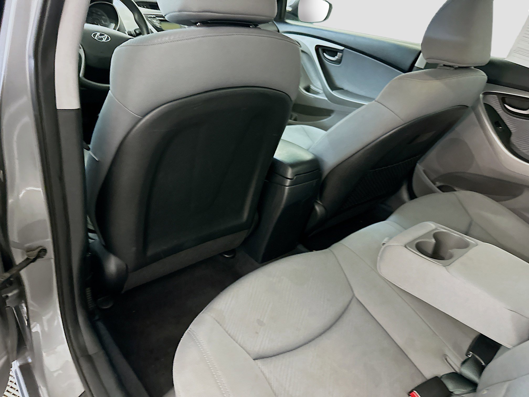 Used 2012 Hyundai Elantra GLS w/ Preferred Pkg 3 FWD image 26