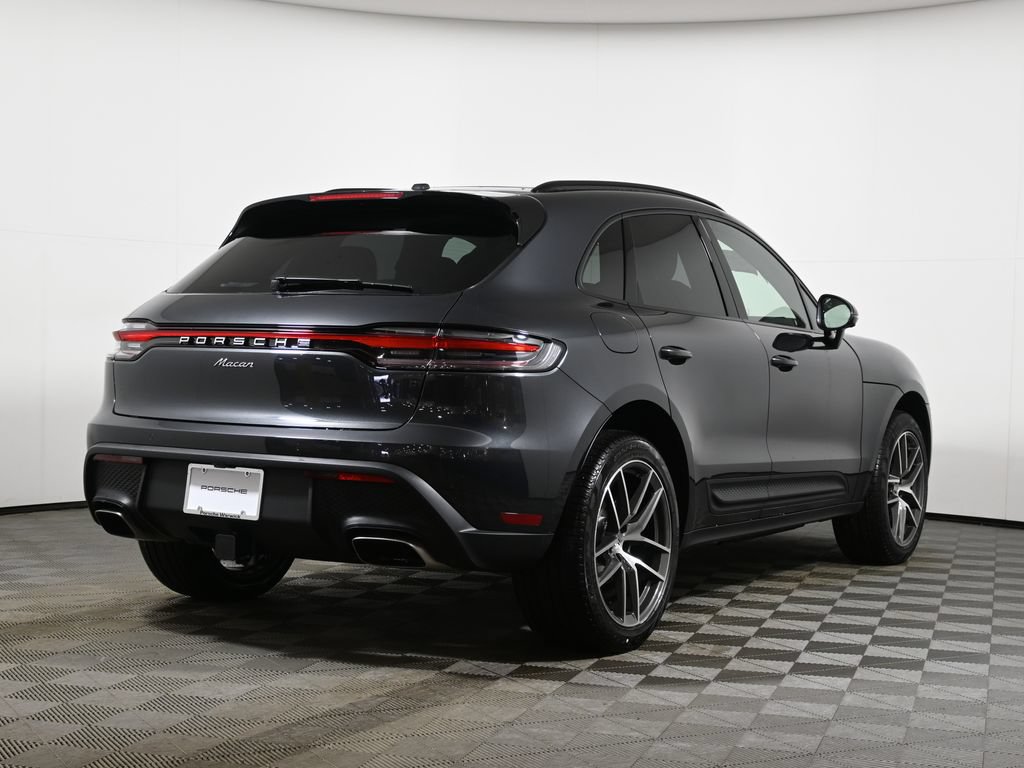 Used 2026 Porsche Macan AWD/4WD image 7