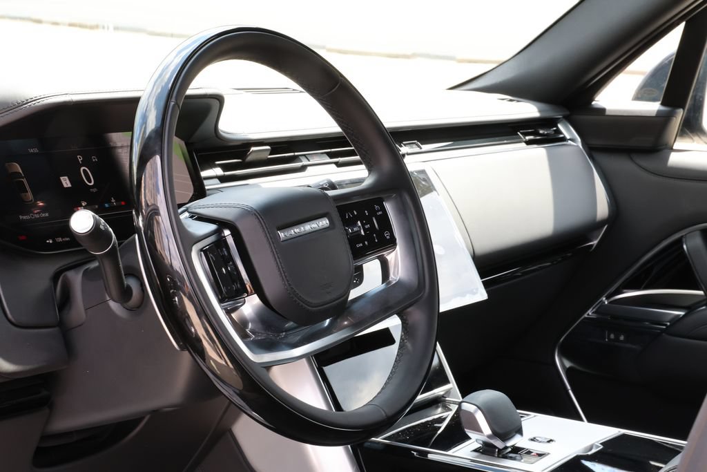 New 2026 Land Rover Range Rover SE AWD/4WD image 11