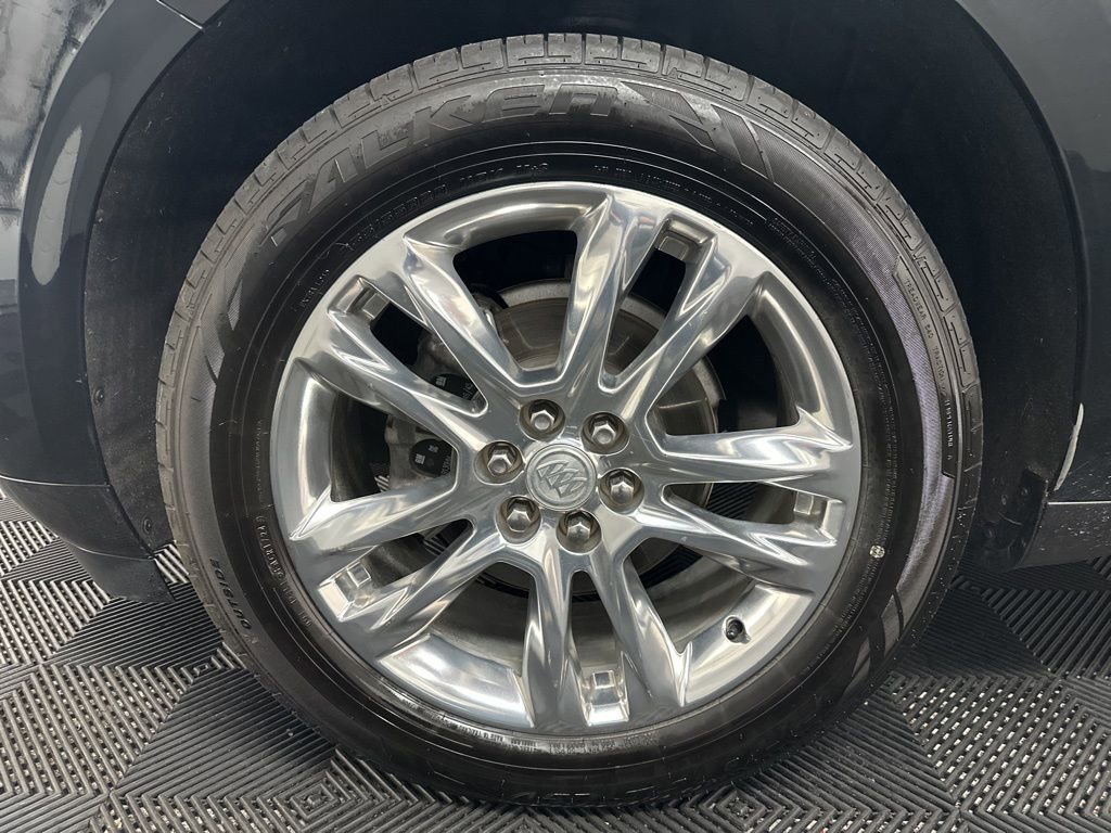 Used 2021 Buick Enclave Essence w/ LPO, Floor Liner Package image 47