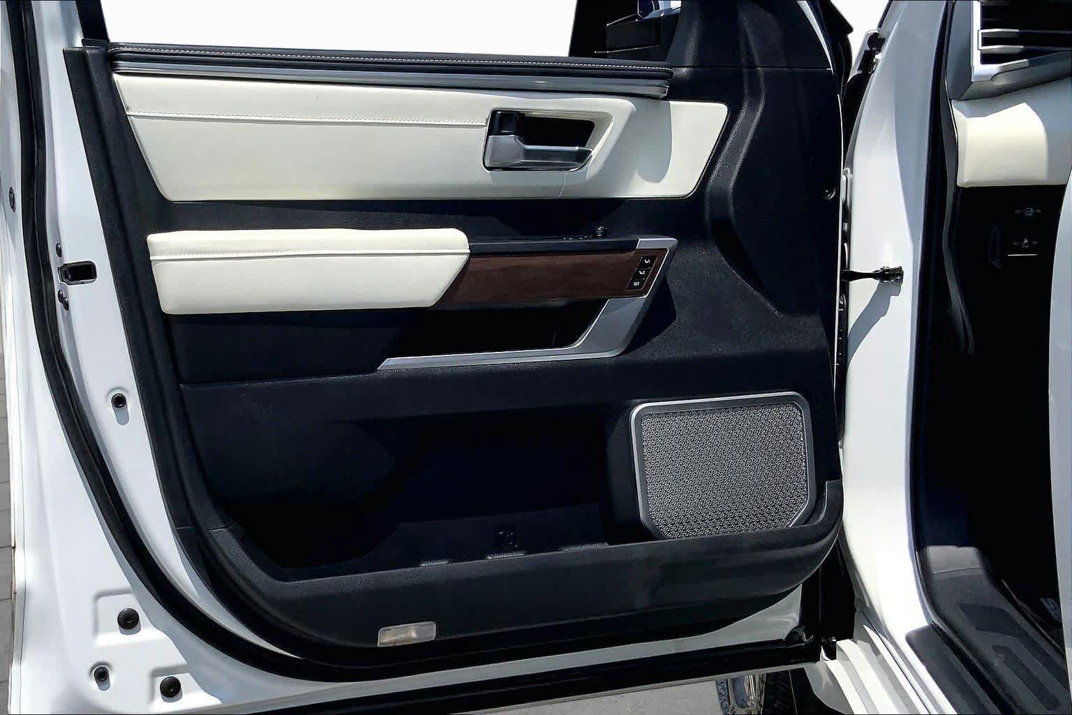 Used 2023 Toyota Sequoia Capstone RWD image 21