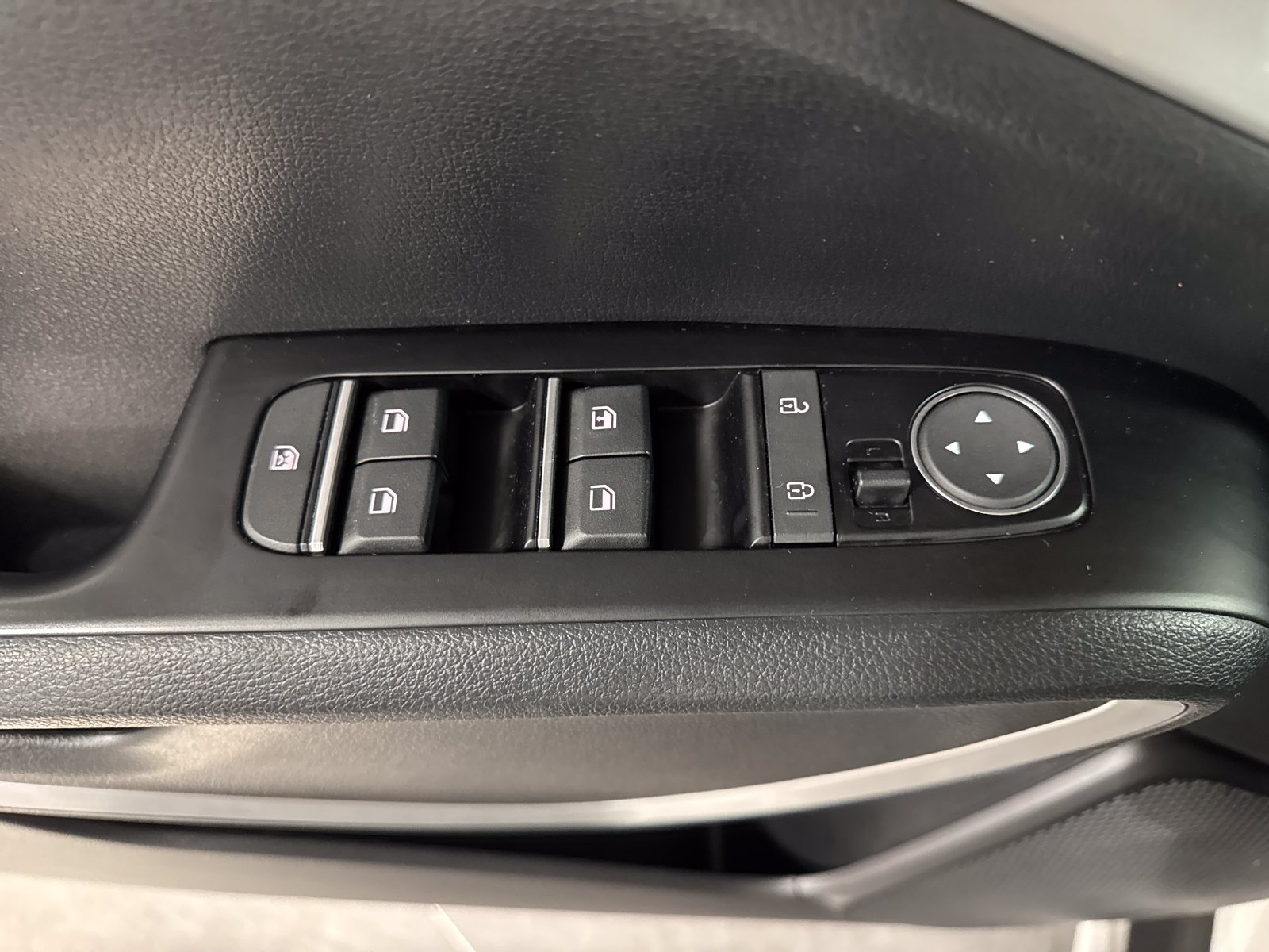 Used 2022 Kia Soul X-Line FWD image 14