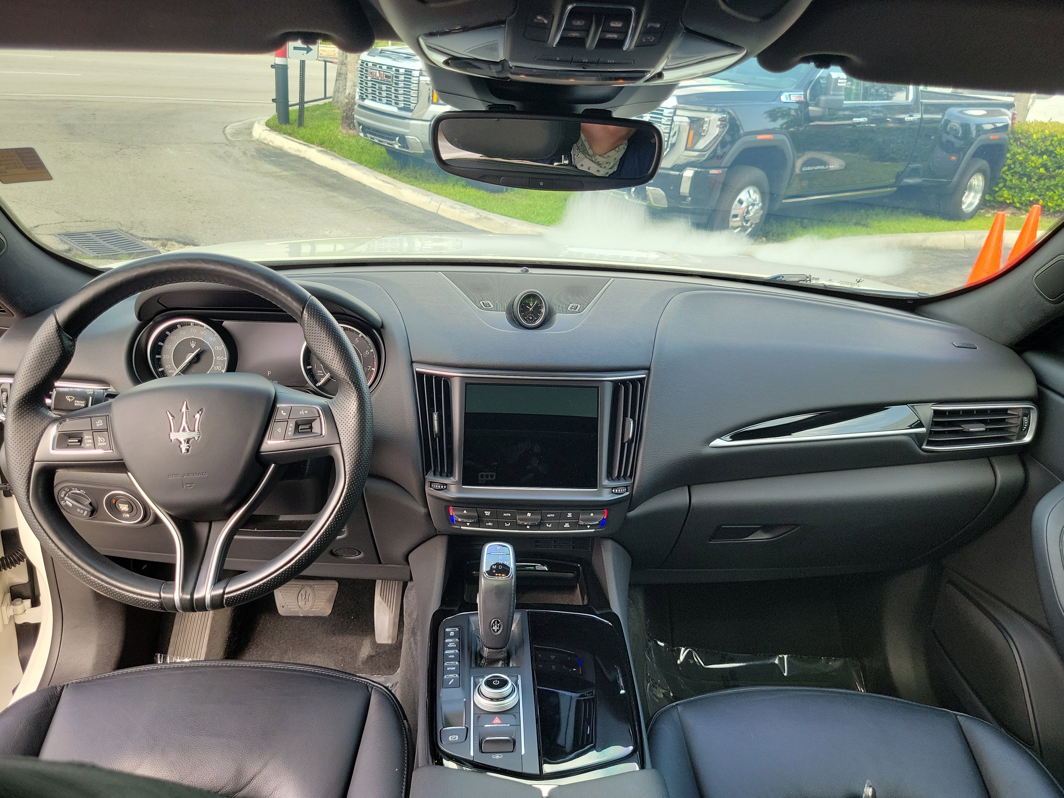 Used 2022 Maserati Levante GT image 19