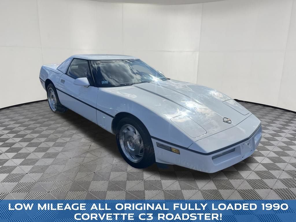 Used 1990 Chevrolet Corvette Convertible RWD image 2