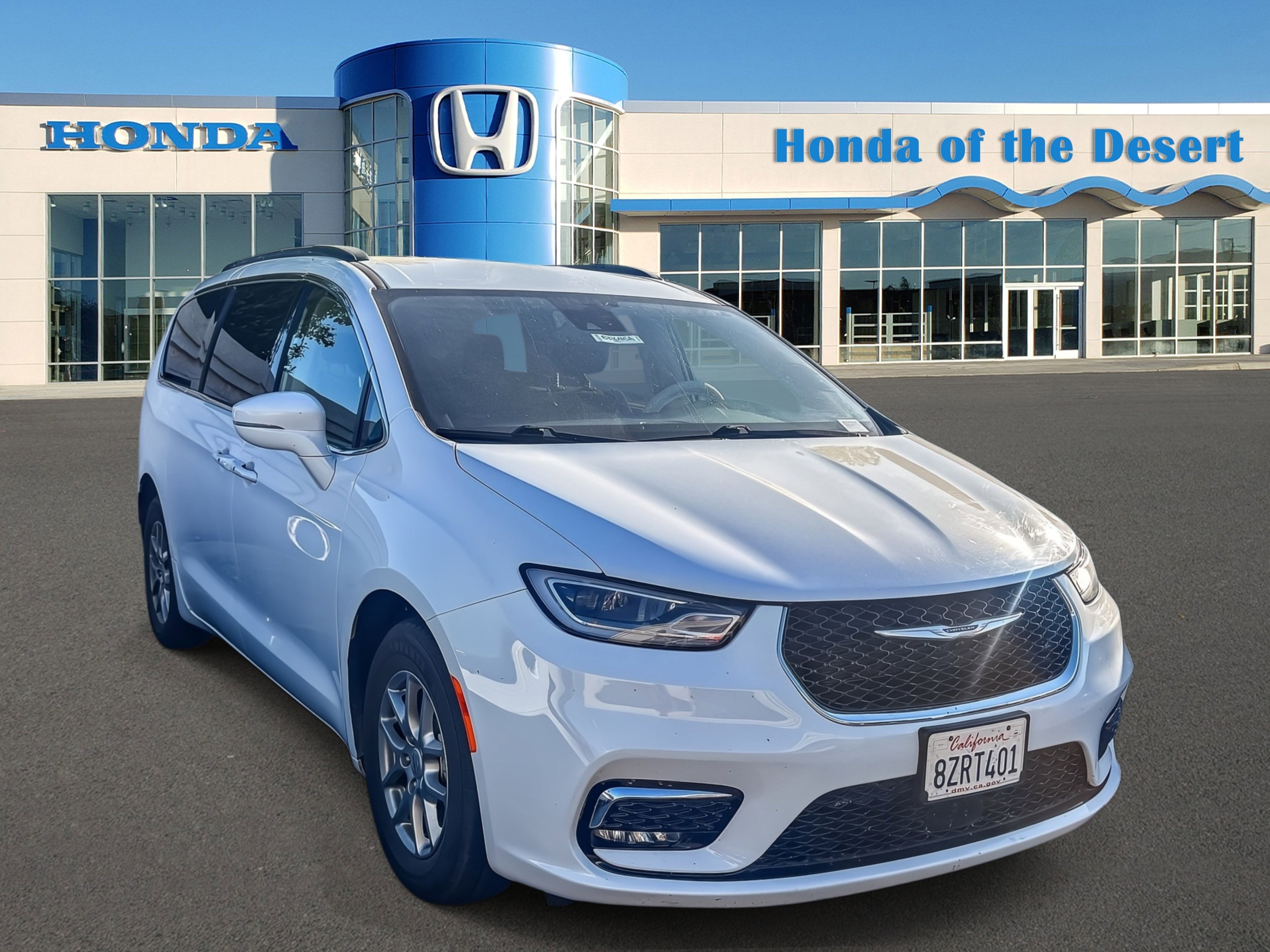 Used 2021 Chrysler Pacifica Touring