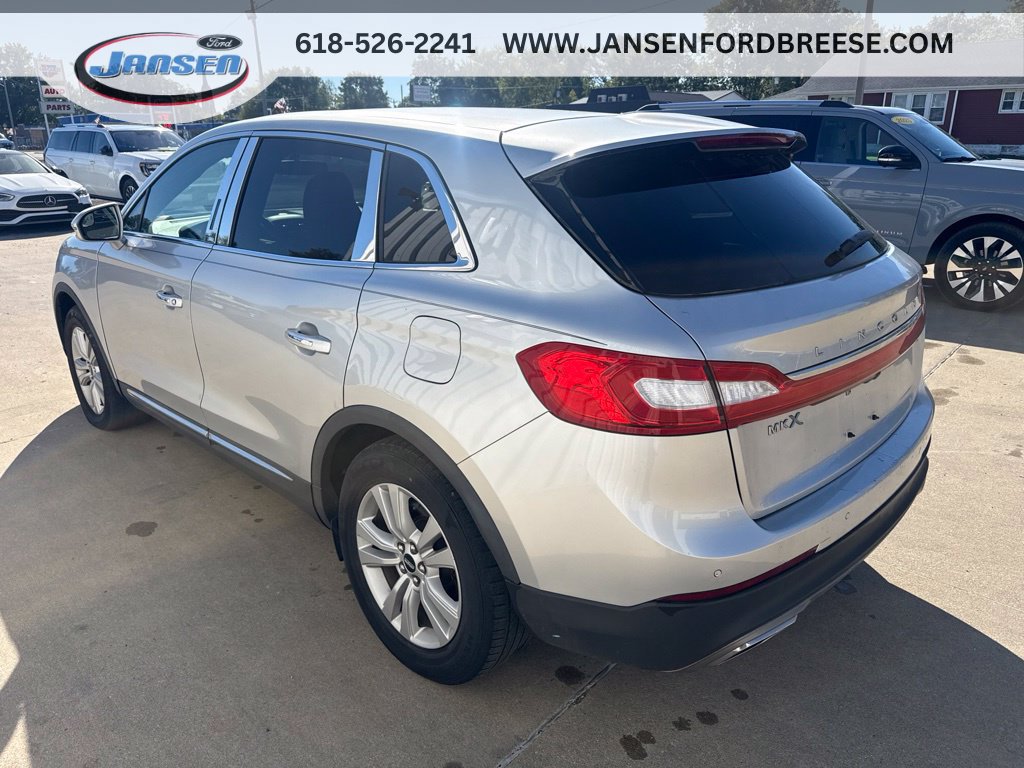 Used 2016 Lincoln MKX Premiere FWD image 4