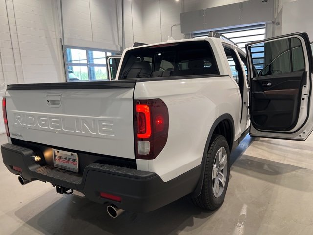 Used 2025 Honda Ridgeline RTL image 16