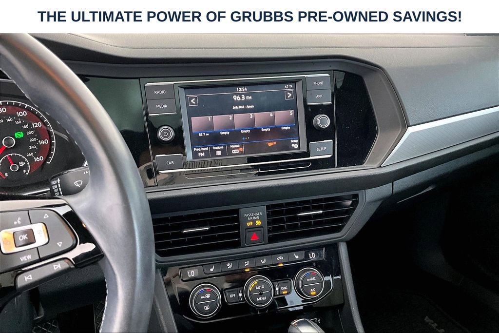 Used 2019 Volkswagen Jetta R-Line FWD image 9
