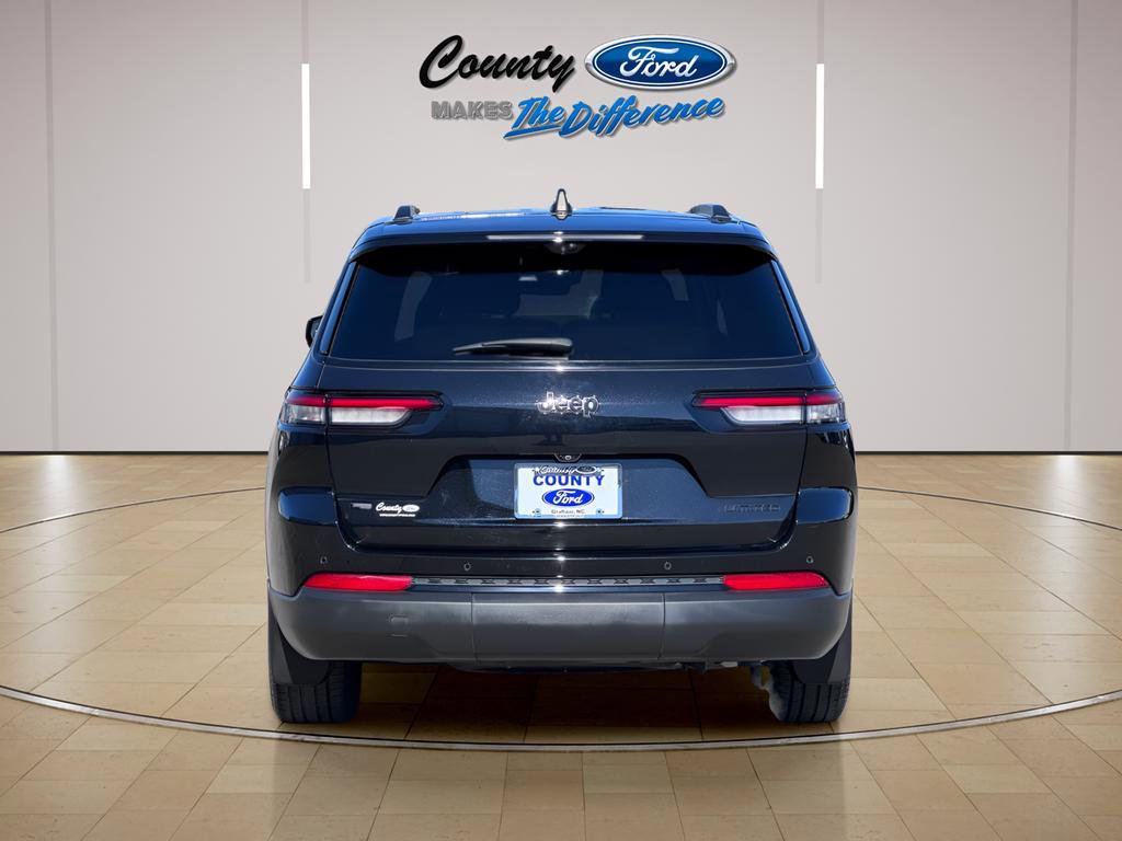 Used 2023 Jeep Grand Cherokee L Limited w/ Luxury Tech Group II image 4