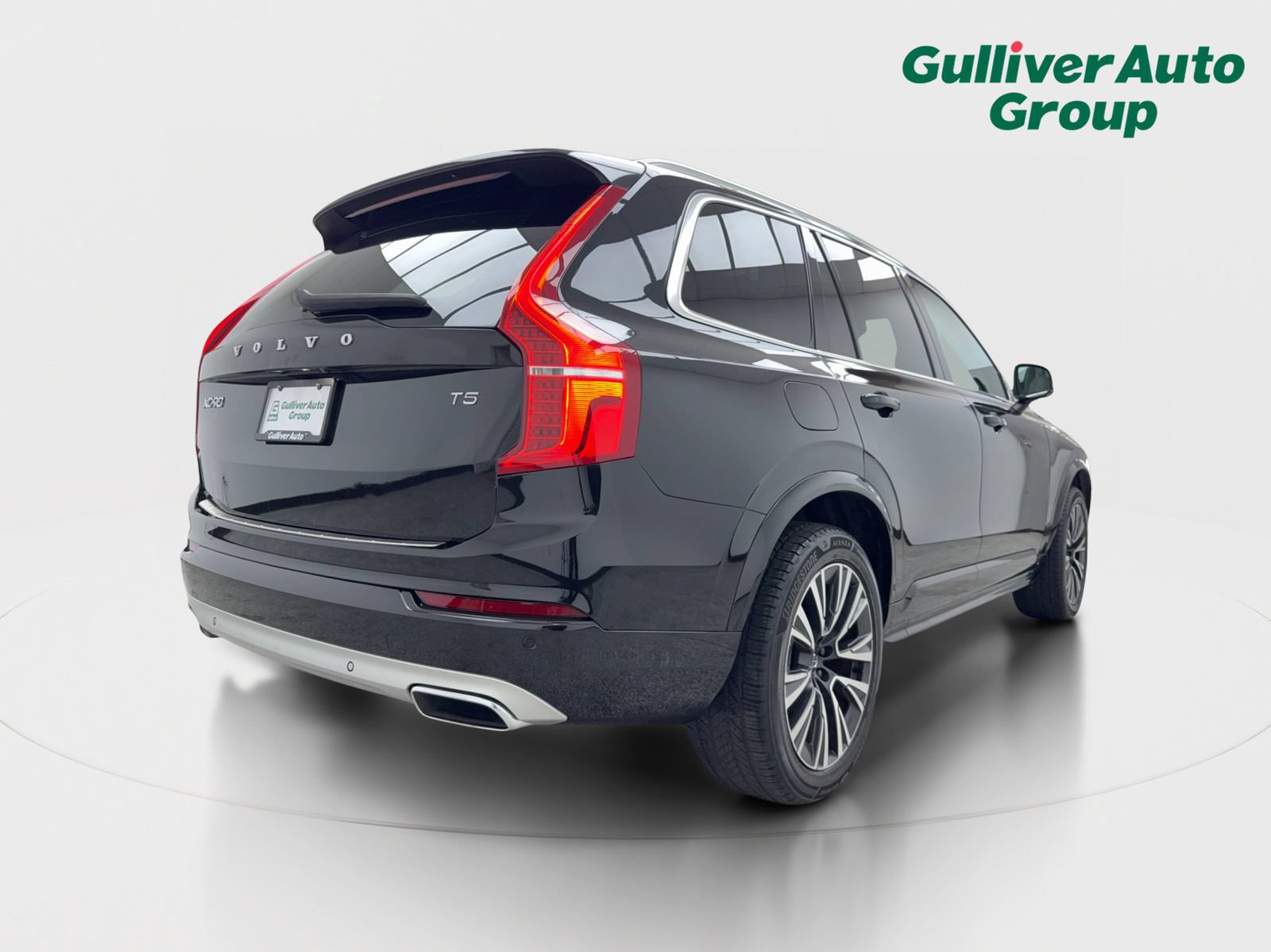 Used 2020 Volvo XC90 T5 Momentum w/ Protection Package Premier FWD image 8