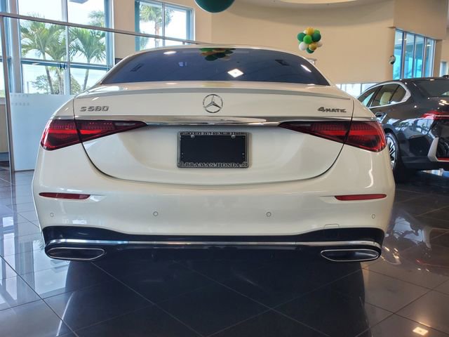 Used 2021 Mercedes-Benz S 580 4MATIC Sedan w/ AMG Line image 5