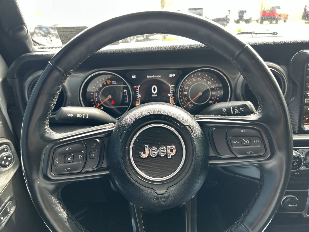 Used 2022 Jeep Gladiator Sport AWD/4WD image 25