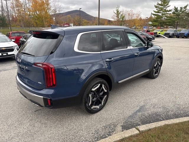 Used 2025 Kia Telluride S image 28