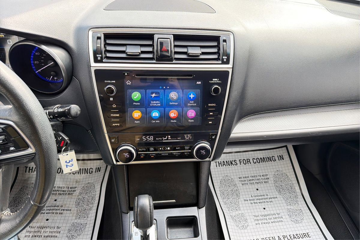 Used 2019 Subaru Outback 2.5i Premium image 12