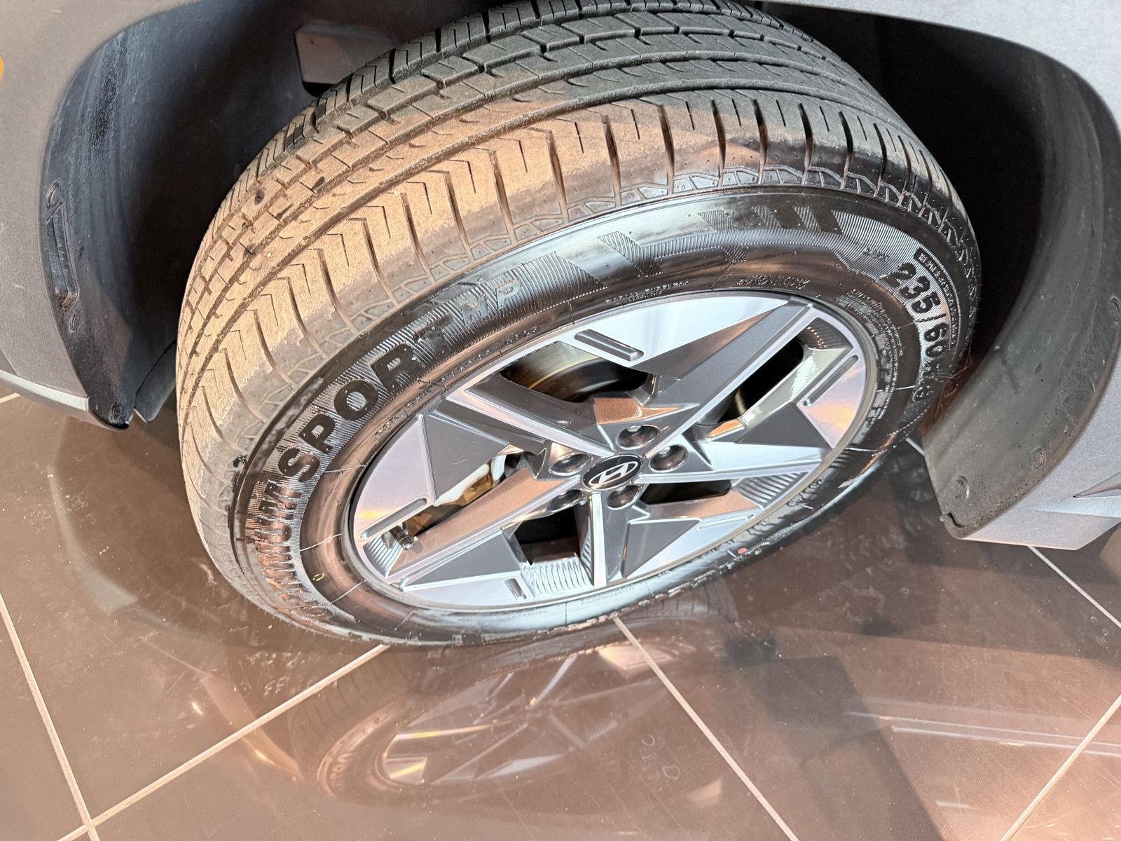 Used 2025 Hyundai Tucson SEL AWD/4WD image 46