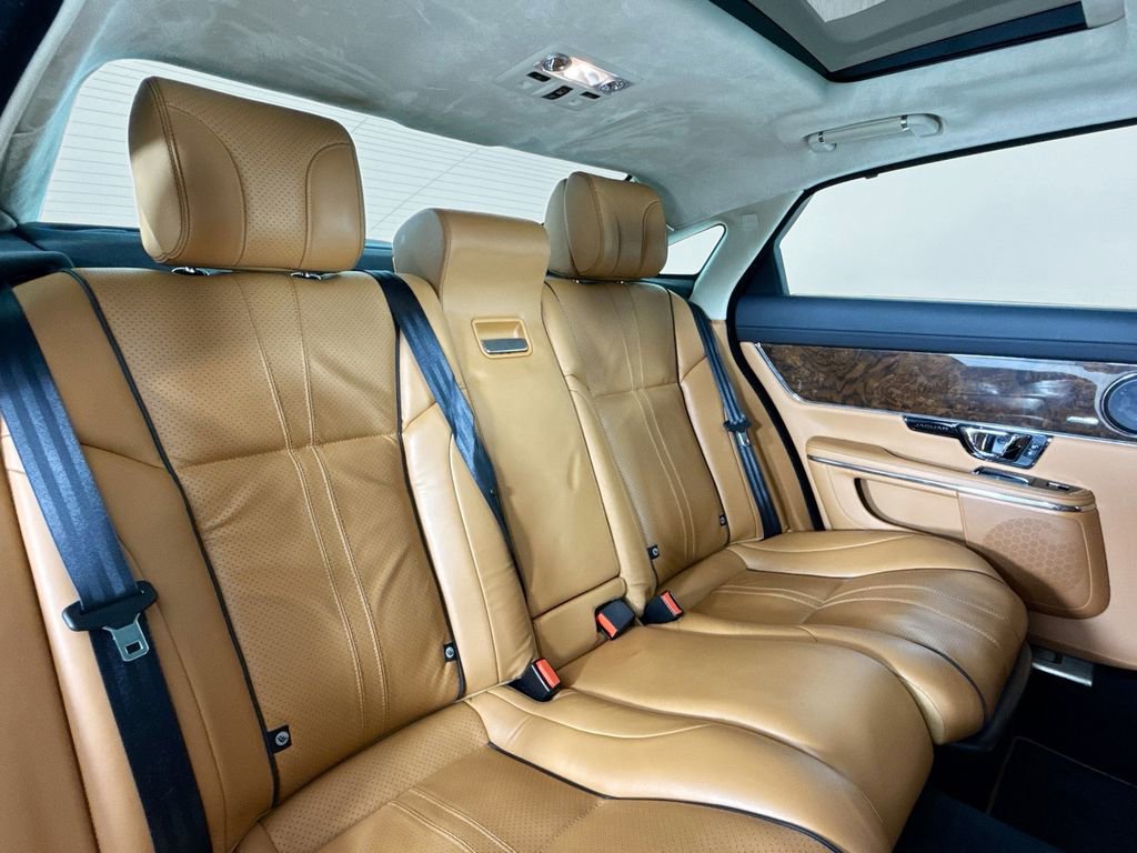 Used 2014 Jaguar XJ L Supercharged image 15