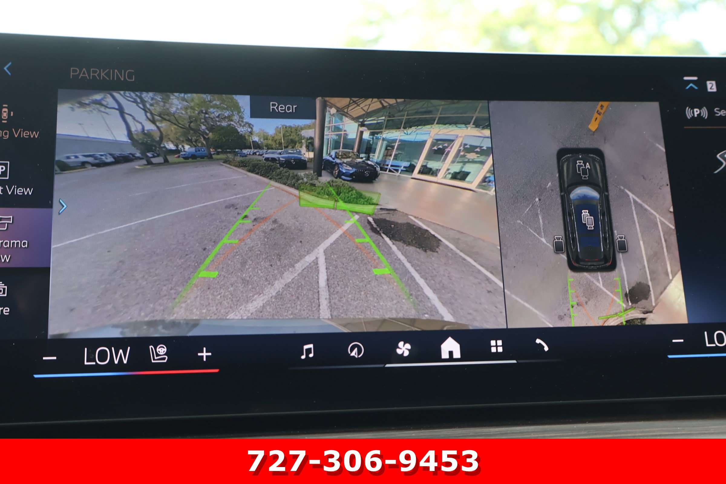 Used 2026 BMW X7 xDrive40i AWD/4WD image 4