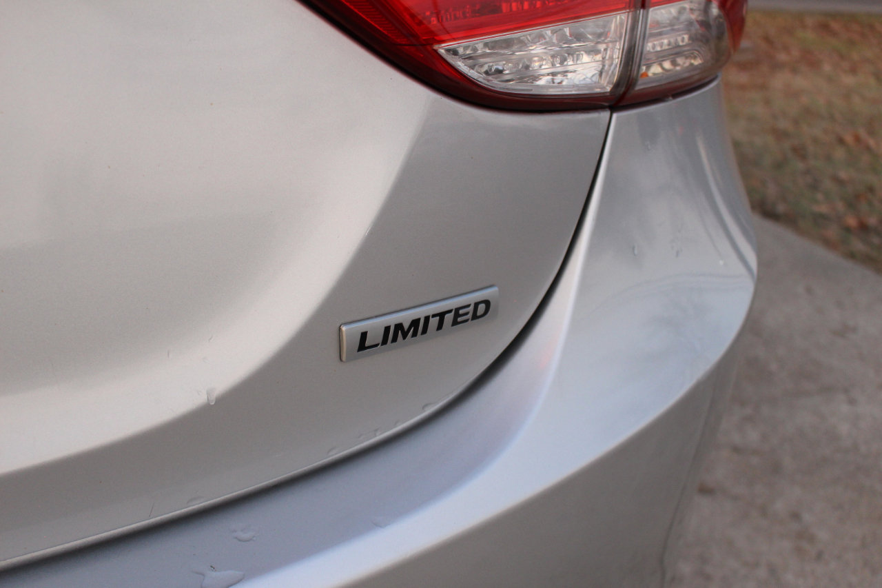 Used 2013 Hyundai Elantra Limited image 42