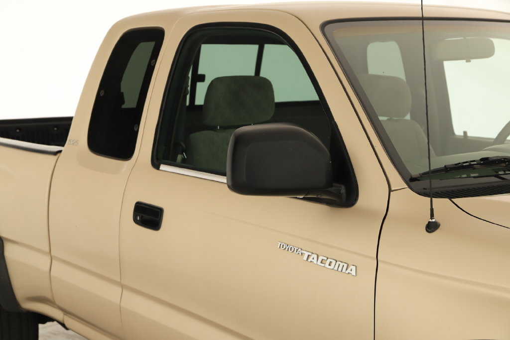 Used 2004 Toyota Tacoma PreRunner RWD image 28