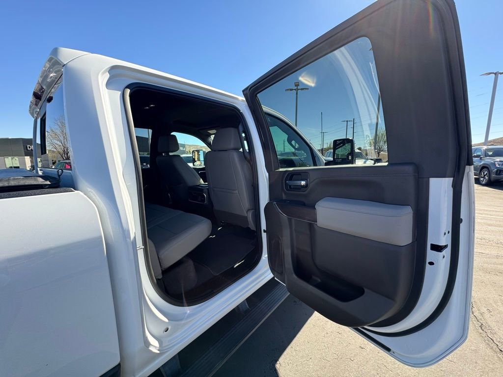 Used 2022 GMC Sierra 2500 SLT w/ SLT Convenience Package image 14