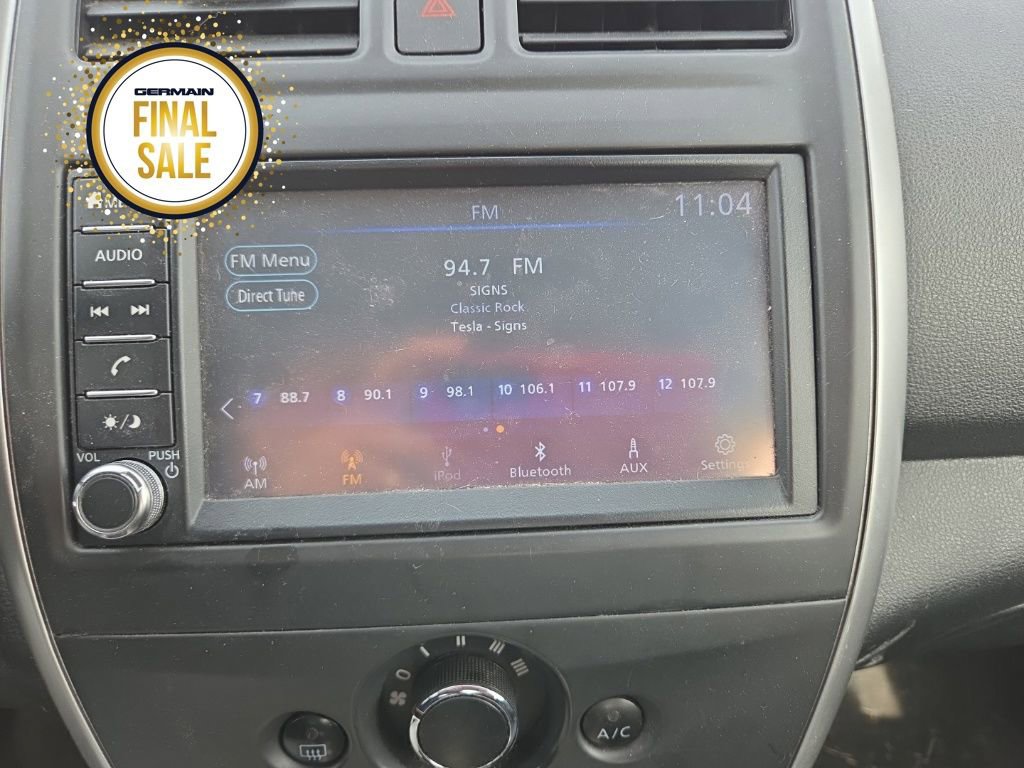 Used 2019 Nissan Versa SV image 25