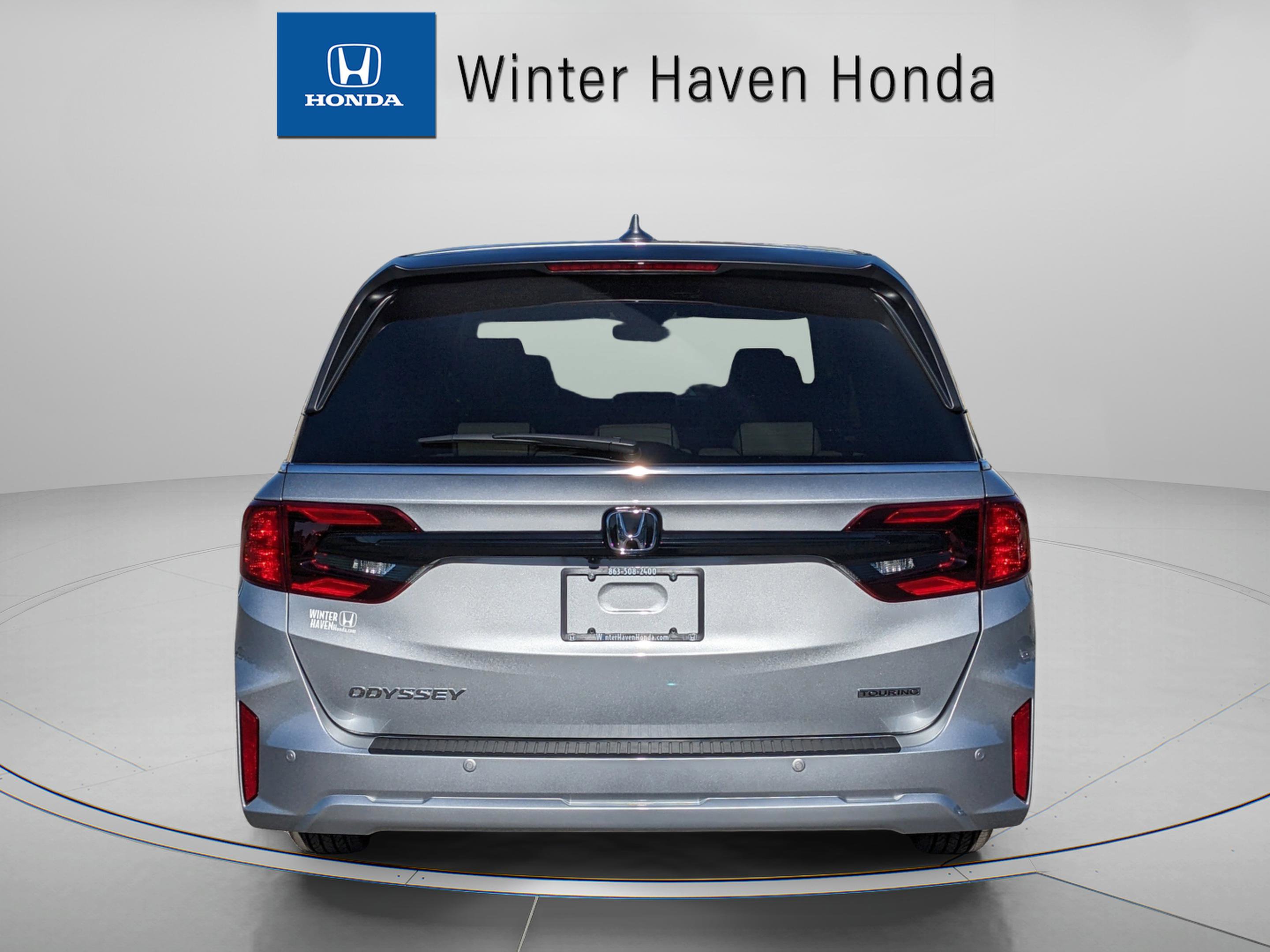 New 2026 Honda Odyssey Touring image 6