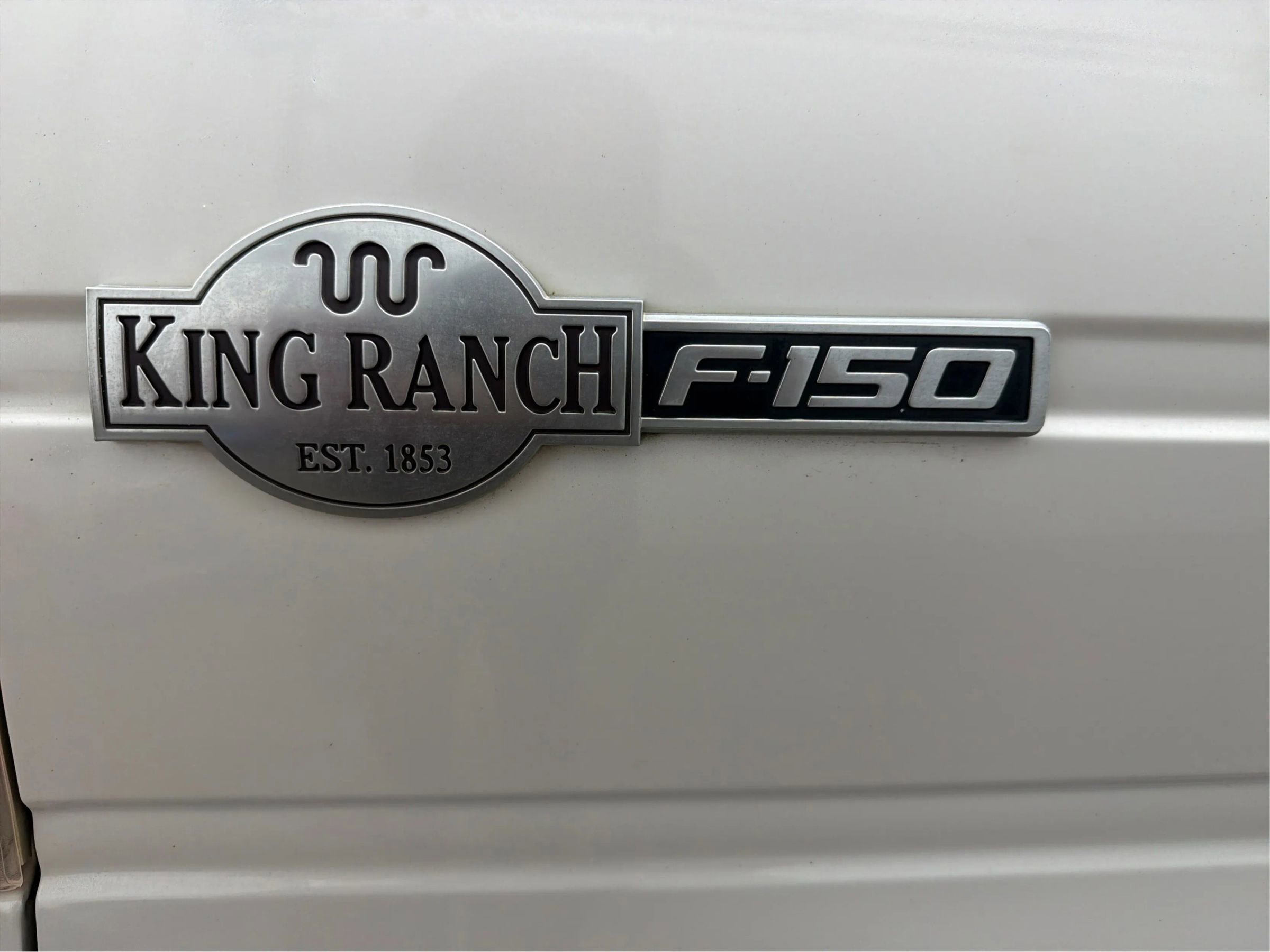 Used 2013 Ford F150 King Ranch w/ King Ranch Luxury Pkg AWD/4WD image 39