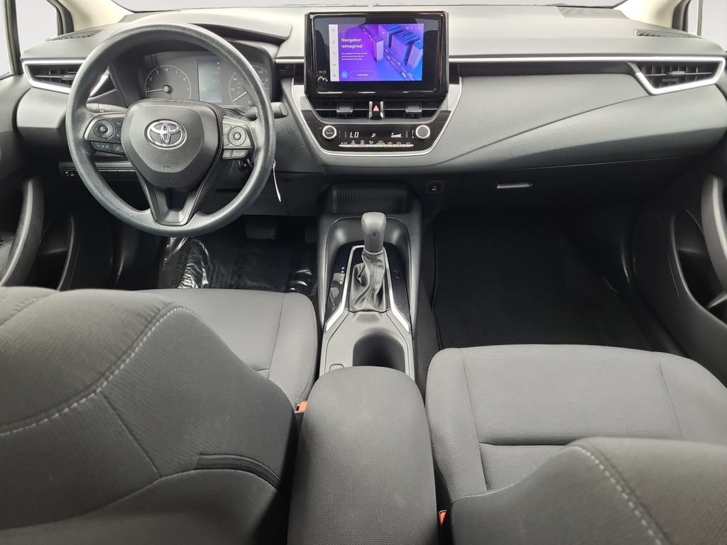 Used 2024 Toyota Corolla LE FWD image 10