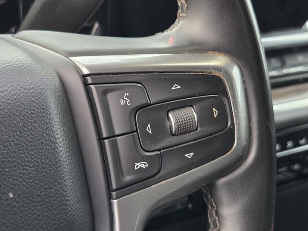 Used 2025 Chevrolet Silverado 1500 LT AWD/4WD image 12