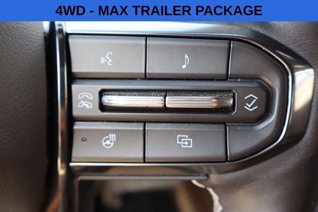 Used 2025 GMC Yukon Denali Ultimate AWD/4WD image 21