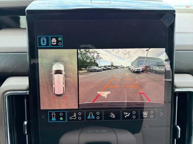 New 2026 GMC Yukon XL Denali w/ Denali Reserve Package AWD/4WD image 13