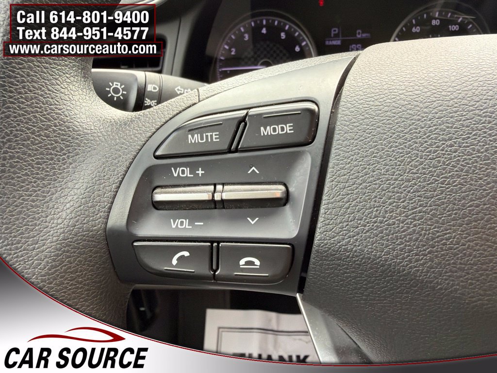 Used 2019 Hyundai Elantra SE FWD image 9