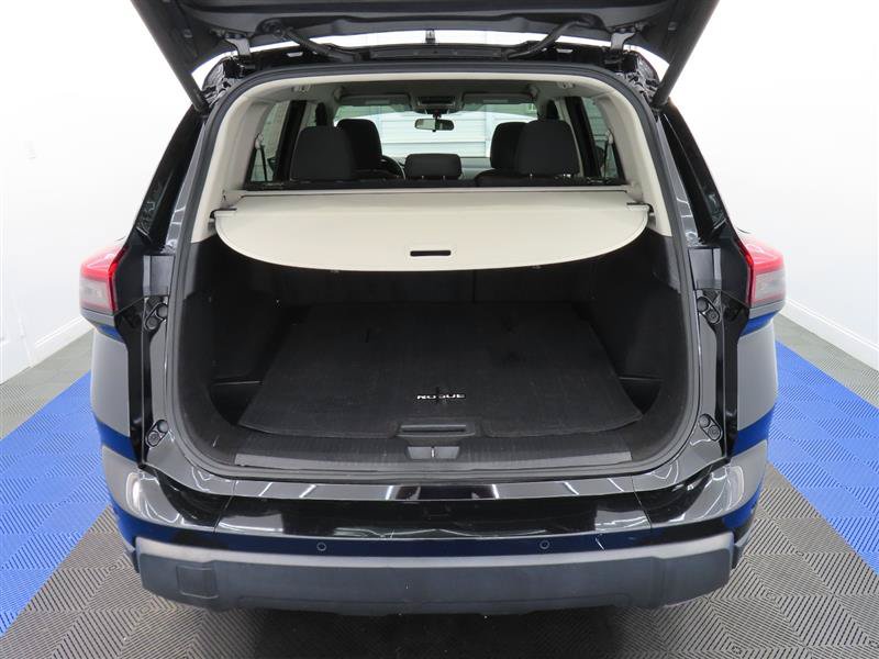 Used 2024 Nissan Rogue SV FWD image 12