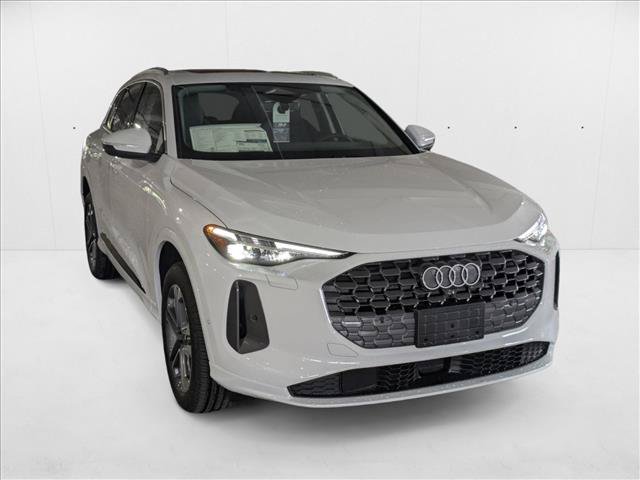 New 2025 Audi Q5 Premium Plus w/ Premium Plus AWD/4WD image 6