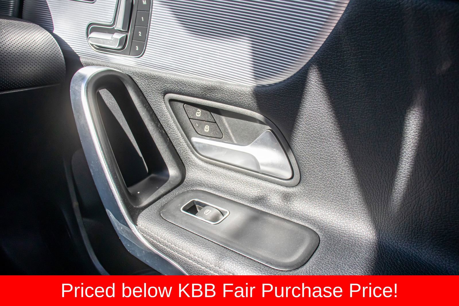 Used 2020 Mercedes-Benz CLA 250 4MATIC image 22